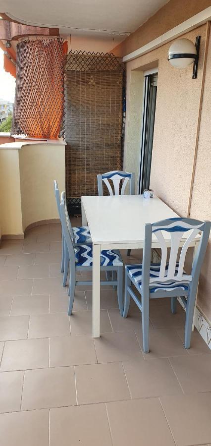 Acogedor Apartamento. 살루 외부 사진